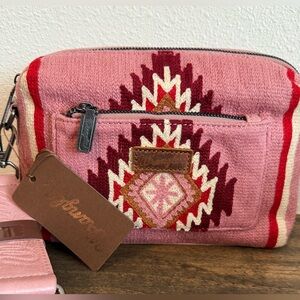 Wrangler Southwestern Knitted Crossbody Bag - Pink *NEW in Package*